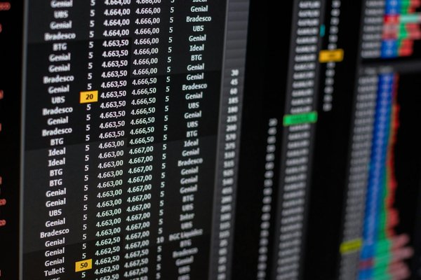 Revitalizing UK Non-Profits: Breakthrough Crowdsourcing Strategies for Effective Fundraising